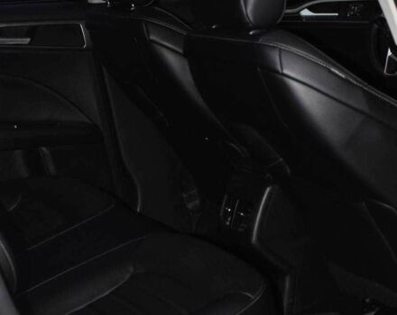 Сірий Форд Фьюжен, об'ємом двигуна 2 л та пробігом 200 тис. км за 10299 $, фото 16 на Automoto.ua