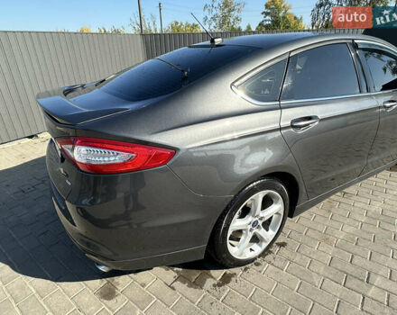 Серый Форд Фьюжн, объемом двигателя 2.5 л и пробегом 210 тыс. км за 11000 $, фото 10 на Automoto.ua