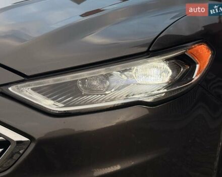 Сірий Форд Фьюжен, об'ємом двигуна 2 л та пробігом 174 тис. км за 14500 $, фото 65 на Automoto.ua