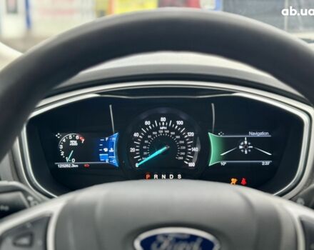 Форд Фьюжн 2016 в Киеве на Automoto.ua Серый Форд Фьюжн, объемом двигателя 0 л и пробегом 125 тыс. км за 11300 $, фото 10 на Automoto.ua