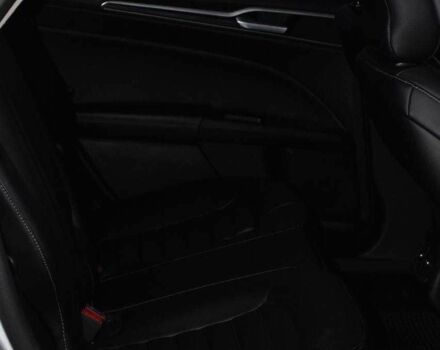 Сірий Форд Фьюжен, об'ємом двигуна 2 л та пробігом 200 тис. км за 10299 $, фото 19 на Automoto.ua