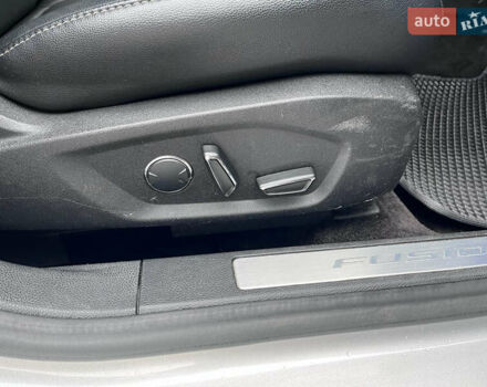 Сірий Форд Фьюжен, об'ємом двигуна 2 л та пробігом 172 тис. км за 14500 $, фото 22 на Automoto.ua