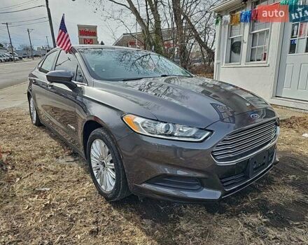 Сірий Форд Фьюжен, об'ємом двигуна 2 л та пробігом 139 тис. км за 8900 $, фото 1 на Automoto.ua