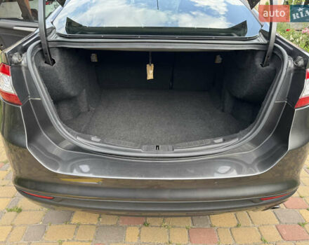 Серый Форд Фьюжн, объемом двигателя 1.5 л и пробегом 133 тыс. км за 10300 $, фото 11 на Automoto.ua