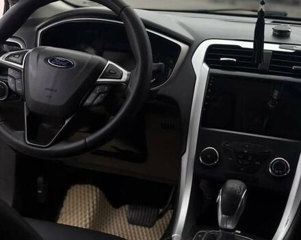 Форд Фьюжн 2016 в Киеве на Automoto.ua Серый Форд Фьюжн, объемом двигателя 2.49 л и пробегом 180 тыс. км за 10900 $, фото 4 на Automoto.ua