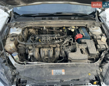 Сірий Форд Фьюжен, об'ємом двигуна 2.5 л та пробігом 248 тис. км за 10500 $, фото 43 на Automoto.ua