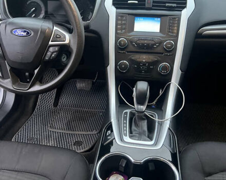 Серый Форд Фьюжн, объемом двигателя 2.49 л и пробегом 158 тыс. км за 9700 $, фото 12 на Automoto.ua