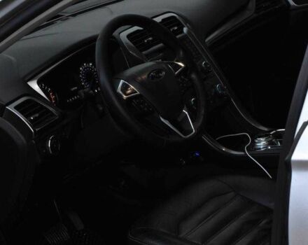 Сірий Форд Фьюжен, об'ємом двигуна 2 л та пробігом 200 тис. км за 10299 $, фото 10 на Automoto.ua