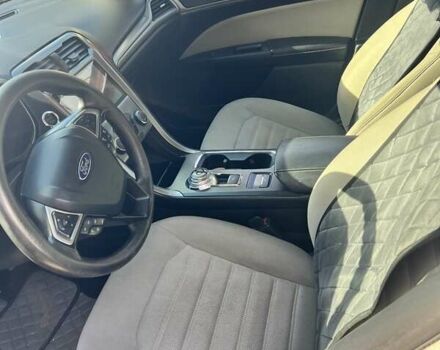 Сірий Форд Фьюжен, об'ємом двигуна 2.5 л та пробігом 235 тис. км за 10850 $, фото 4 на Automoto.ua