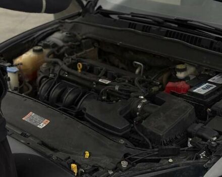 Форд Фьюжн 2016 в Киеве на Automoto.ua Серый Форд Фьюжн, объемом двигателя 2.49 л и пробегом 180 тыс. км за 10900 $, фото 6 на Automoto.ua