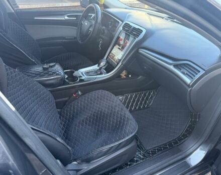 Сірий Форд Фьюжен, об'ємом двигуна 2.5 л та пробігом 233 тис. км за 10300 $, фото 9 на Automoto.ua