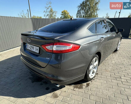 Серый Форд Фьюжн, объемом двигателя 2.5 л и пробегом 210 тыс. км за 11000 $, фото 5 на Automoto.ua