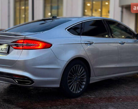 Сірий Форд Фьюжен, об'ємом двигуна 2 л та пробігом 182 тис. км за 10599 $, фото 1 на Automoto.ua