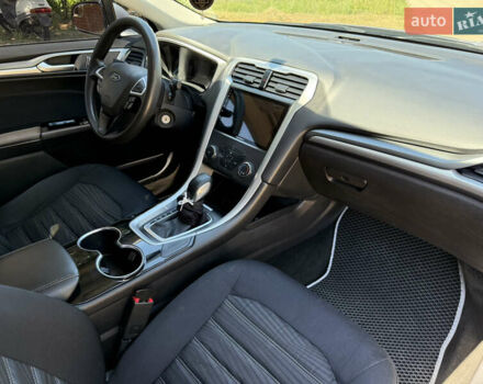 Форд Фьюжн 2016 в Николаеве на Automoto.ua Серый Форд Фьюжн, объемом двигателя 2.5 л и пробегом 163 тыс. км за 12700 $, фото 5 на Automoto.ua