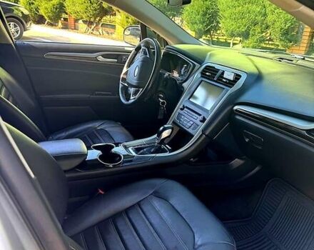 Сірий Форд Фьюжен, об'ємом двигуна 2 л та пробігом 160 тис. км за 11000 $, фото 5 на Automoto.ua