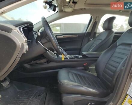 Форд Фьюжн 2016 в Львове на Automoto.ua Серый Форд Фьюжн, объемом двигателя 0 л и пробегом 116 тыс. км за 3000 $, фото 6 на Automoto.ua