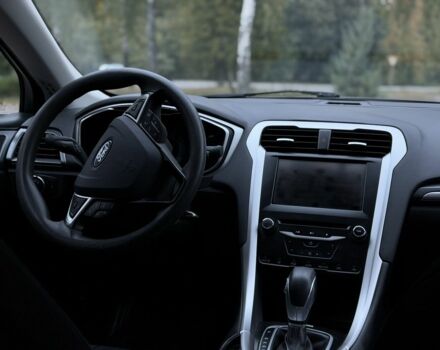 Сірий Форд Фьюжен, об'ємом двигуна 2.5 л та пробігом 249 тис. км за 8999 $, фото 19 на Automoto.ua