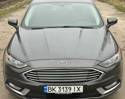 Серый Форд Фьюжн, объемом двигателя 2 л и пробегом 250 тыс. км за 10300 $, фото 1 на Automoto.ua