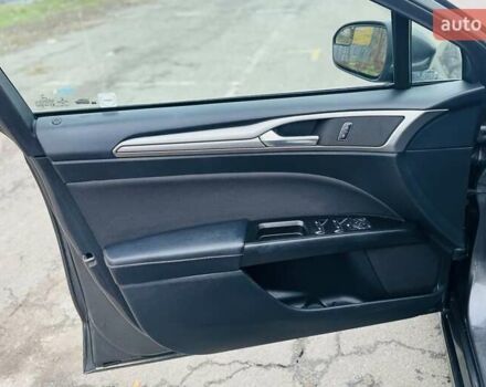 Серый Форд Фьюжн, объемом двигателя 1.5 л и пробегом 92 тыс. км за 6300 $, фото 17 на Automoto.ua