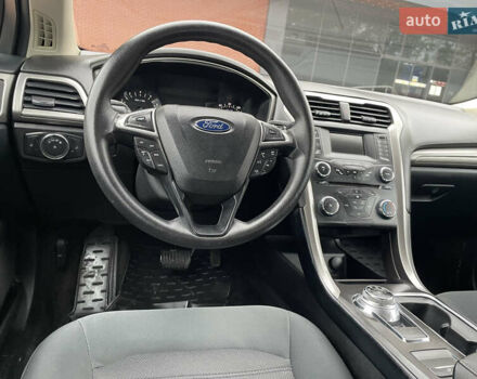 Серый Форд Фьюжн, объемом двигателя 2.49 л и пробегом 119 тыс. км за 10400 $, фото 64 на Automoto.ua