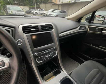 Серый Форд Фьюжн, объемом двигателя 1.5 л и пробегом 163 тыс. км за 11000 $, фото 8 на Automoto.ua