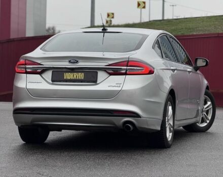 Серый Форд Фьюжн, объемом двигателя 2 л и пробегом 195 тыс. км за 12300 $, фото 8 на Automoto.ua