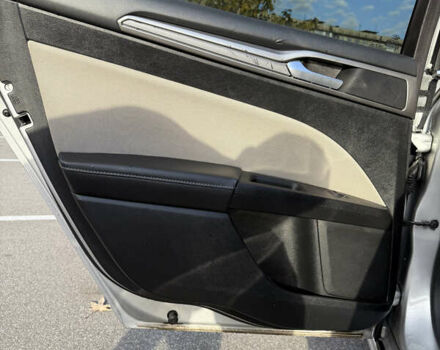 Серый Форд Фьюжн, объемом двигателя 2.5 л и пробегом 179 тыс. км за 10500 $, фото 15 на Automoto.ua