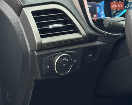 Серый Форд Фьюжн, объемом двигателя 2 л и пробегом 195 тыс. км за 12300 $, фото 27 на Automoto.ua