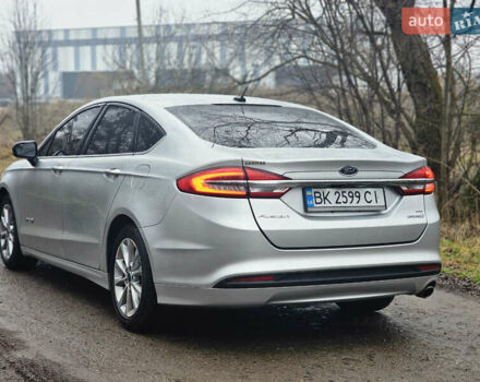 Серый Форд Фьюжн, объемом двигателя 2 л и пробегом 183 тыс. км за 13900 $, фото 12 на Automoto.ua