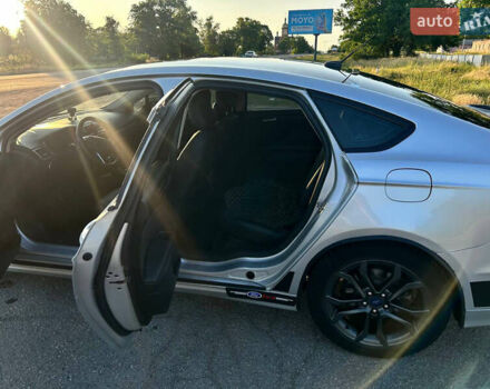 Форд Фьюжн 2017 в Александрие на Automoto.ua Серый Форд Фьюжн, объемом двигателя 2 л и пробегом 118 тыс. км за 11500 $, фото 17 на Automoto.ua
