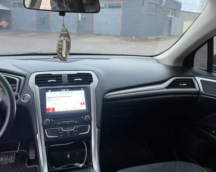 Серый Форд Фьюжн, объемом двигателя 2.49 л и пробегом 58 тыс. км за 11500 $, фото 9 на Automoto.ua