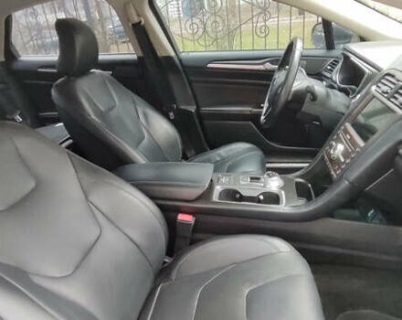 Серый Форд Фьюжн, объемом двигателя 2 л и пробегом 316 тыс. км за 12800 $, фото 10 на Automoto.ua