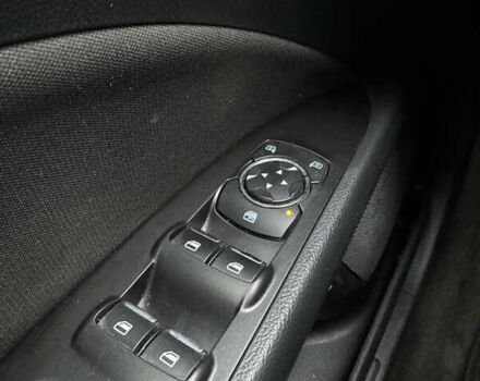 Серый Форд Фьюжн, объемом двигателя 2 л и пробегом 250 тыс. км за 10300 $, фото 17 на Automoto.ua