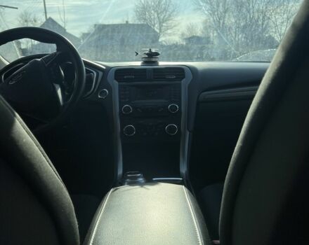 Серый Форд Фьюжн, объемом двигателя 2 л и пробегом 207 тыс. км за 13000 $, фото 9 на Automoto.ua