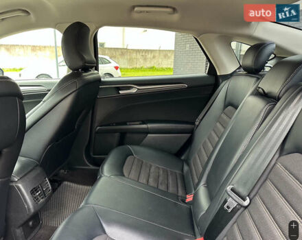 Сірий Форд Фьюжен, об'ємом двигуна 2.49 л та пробігом 133 тис. км за 10500 $, фото 5 на Automoto.ua