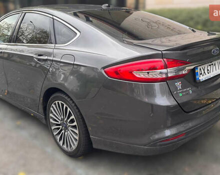 Сірий Форд Фьюжен, об'ємом двигуна 2 л та пробігом 112 тис. км за 17000 $, фото 1 на Automoto.ua