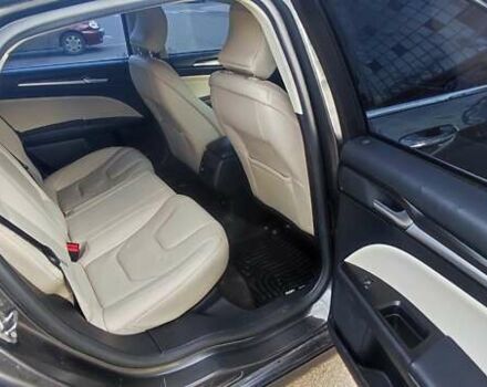 Сірий Форд Фьюжен, об'ємом двигуна 2 л та пробігом 230 тис. км за 14900 $, фото 4 на Automoto.ua