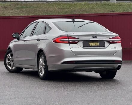 Серый Форд Фьюжн, объемом двигателя 2 л и пробегом 195 тыс. км за 12300 $, фото 6 на Automoto.ua