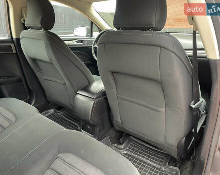 Серый Форд Фьюжн, объемом двигателя 2.49 л и пробегом 119 тыс. км за 10400 $, фото 52 на Automoto.ua