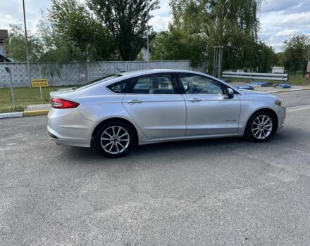 Серый Форд Фьюжн, объемом двигателя 2 л и пробегом 122 тыс. км за 14500 $, фото 4 на Automoto.ua