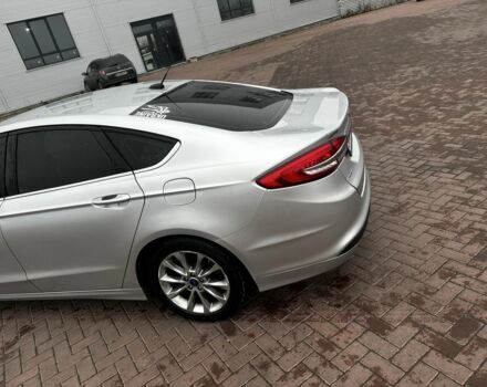 Сірий Форд Фьюжен, об'ємом двигуна 2 л та пробігом 184 тис. км за 13500 $, фото 3 на Automoto.ua