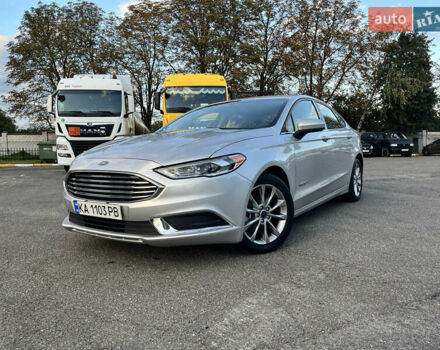 Форд Фьюжн 2017 в Киеве на Automoto.ua Серый Форд Фьюжн, объемом двигателя 2 л и пробегом 123 тыс. км за 14000 $, фото 1 на Automoto.ua