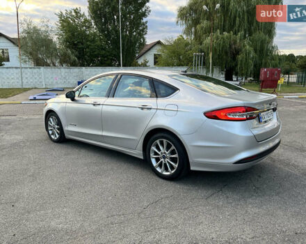 Сірий Форд Фьюжен, об'ємом двигуна 2 л та пробігом 123 тис. км за 14000 $, фото 22 на Automoto.ua