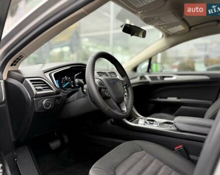 Форд Фьюжн 2017 в Киеве на Automoto.ua Серый Форд Фьюжн, объемом двигателя 2 л и пробегом 159 тыс. км за 12999 $, фото 10 на Automoto.ua