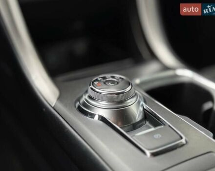 Форд Фьюжн 2017 в Киеве на Automoto.ua Серый Форд Фьюжн, объемом двигателя 2 л и пробегом 159 тыс. км за 12999 $, фото 17 на Automoto.ua