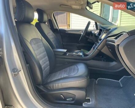 Форд Фьюжен 2017 у Києві на Automoto.ua Сірий Форд Фьюжен, об'ємом двигуна 2.5 л та пробігом 161 тис. км за 16490 $, фото 11 на Automoto.ua