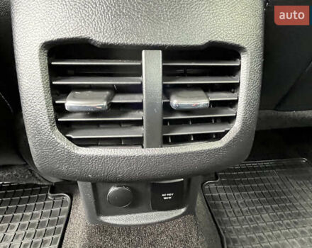 Серый Форд Фьюжн, объемом двигателя 2 л и пробегом 64 тыс. км за 16899 $, фото 14 на Automoto.ua