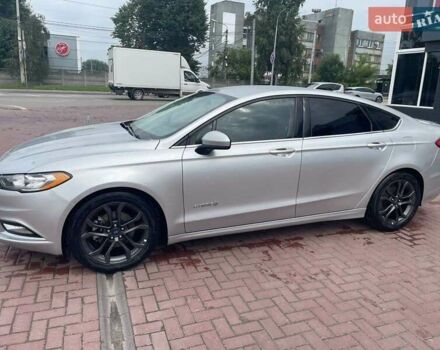 Форд Фьюжн 2017 в Ровно на Automoto.ua Серый Форд Фьюжн, объемом двигателя 2 л и пробегом 116 тыс. км за 14500 $, фото 10 на Automoto.ua