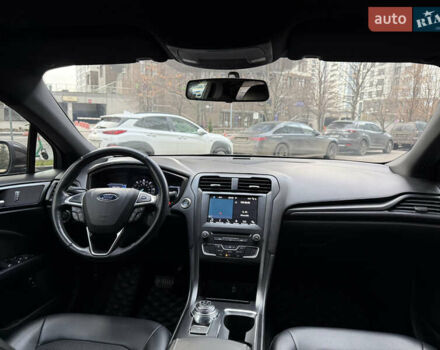 Серый Форд Фьюжн, объемом двигателя 2 л и пробегом 180 тыс. км за 14650 $, фото 14 на Automoto.ua