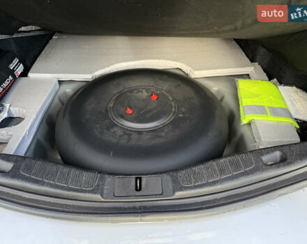 Серый Форд Фьюжн, объемом двигателя 2.5 л и пробегом 179 тыс. км за 10500 $, фото 24 на Automoto.ua